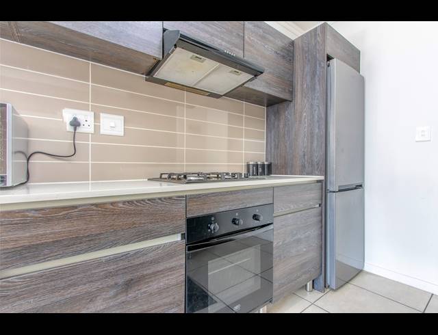 1 BEDROOM APARTMENT FOR SALE IN OLIVEDALE